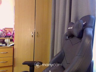 Еротичний відеочат Hotangel75