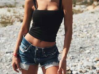 Еротичний відеочат hotanna