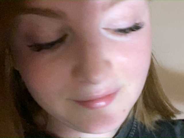 Скріншоти передачі HotB00M