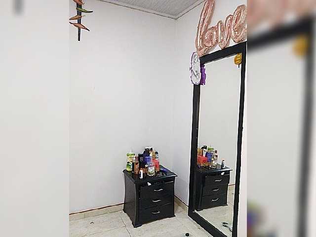 Фото профілю HotCaroline