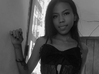 Еротичний відеочат HotLunah