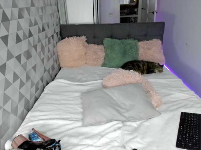Скріншоти передачі HotSaraJordan