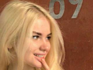 Еротичний відеочат HotSexyBaby