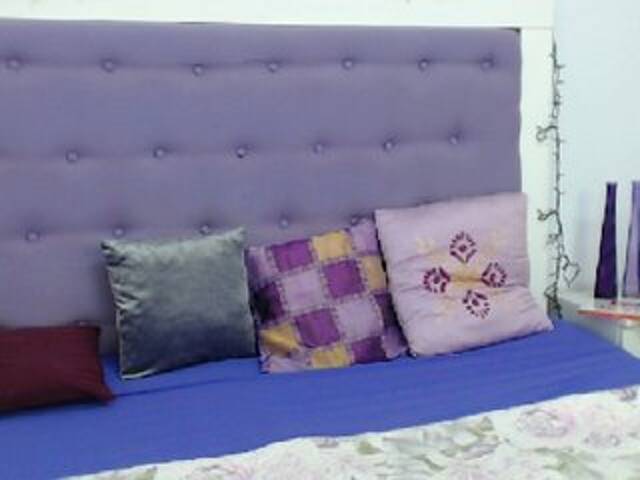 Скріншоти передачі HottieBadGirl