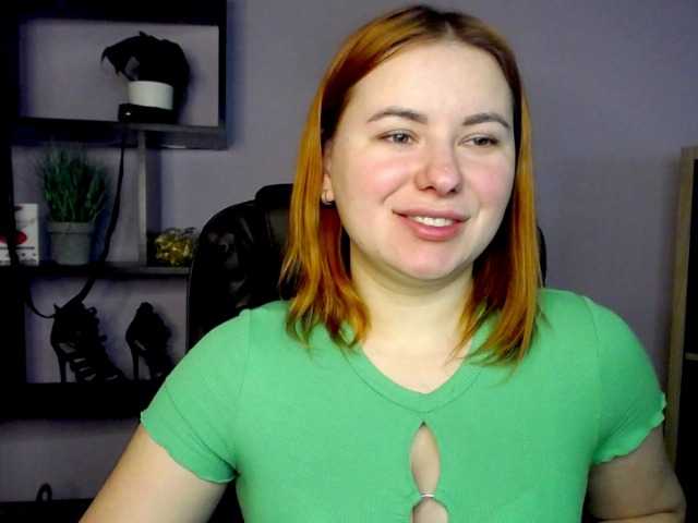 Скріншоти передачі hottiexLayla