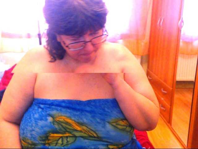 Скріншоти передачі HugeTitsXXX