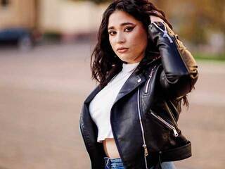 Еротичний відеочат Iasima