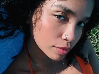 Еротичний відеочат IndivarSitt