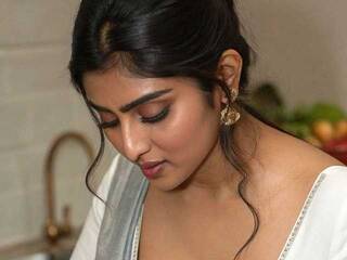 Еротичний відеочат IqraQueen