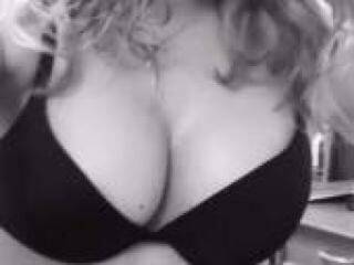 Еротичний відеочат iriska844