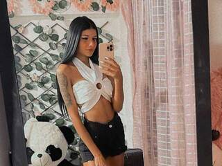 Еротичний відеочат Isa-becc