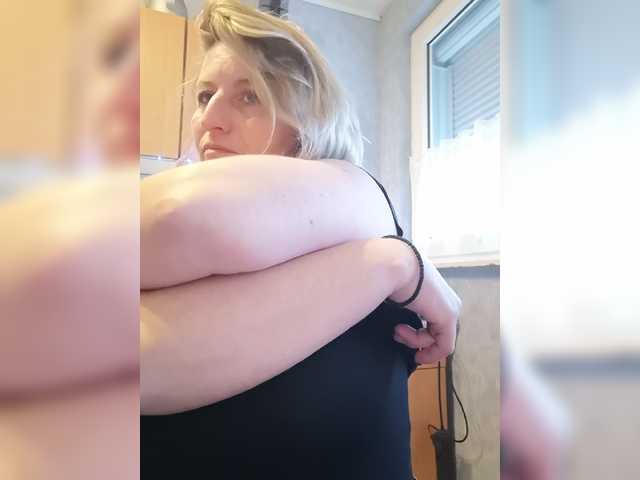 Скріншоти передачі JennaDeluxe