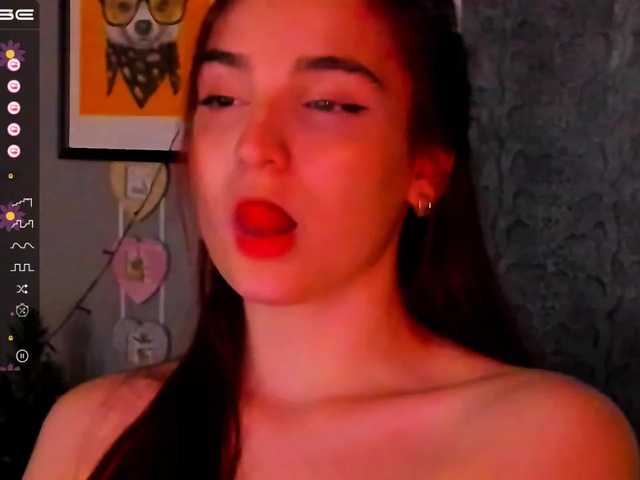 Скріншоти передачі JessicaMiles