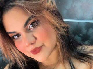 Еротичний відеочат Jessie-Bellucci