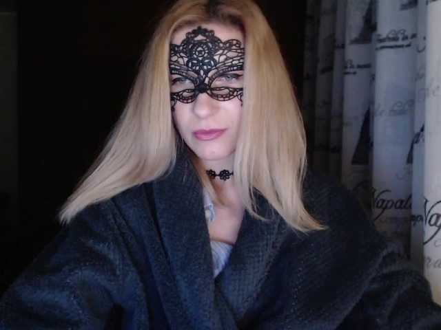 Скріншоти передачі JoanFoxy