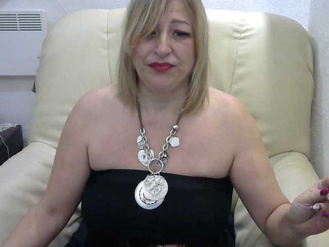 Фотографії JolieAurore lets go fun activate myay lovese toy make me horny and wil 4737 d