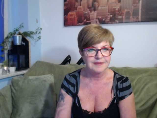 Скріншоти передачі julieamberx