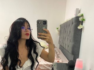 Еротичний відеочат JuliianaSmit