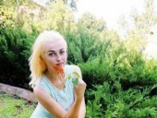 Еротичний відеочат julliasweet