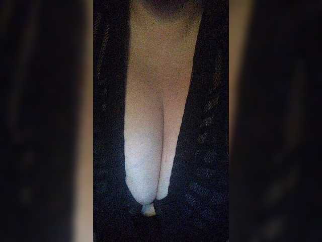 Фотографії JuneSundress Huge tits