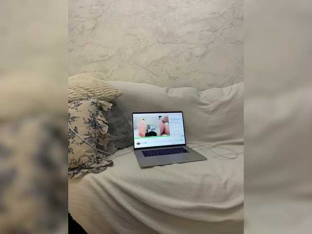 Скріншоти передачі LeilaPopy