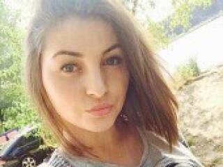 Еротичний відеочат jyzzii