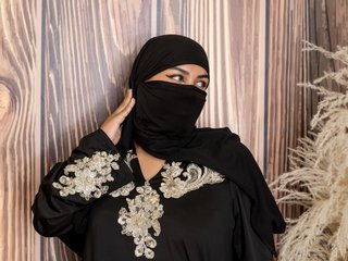 Еротичний відеочат Kadiraa