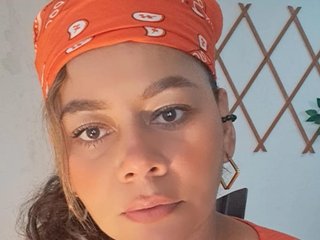 Еротичний відеочат KaillyPariss