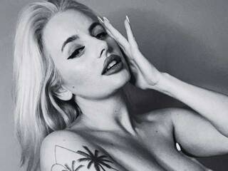 Еротичний відеочат Kaleicarter