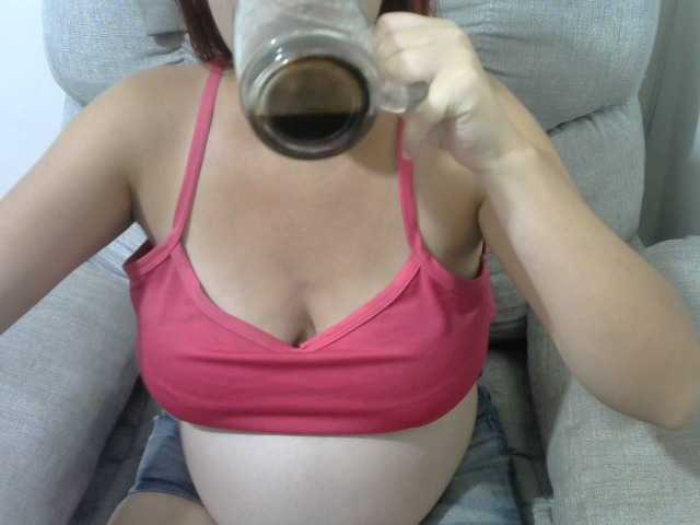 Фотографії Kamixsexx #squirt #milk #pregnant #analdeep #deeptrhoat #BDSM