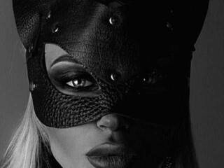 Еротичний відеочат Karalinaa