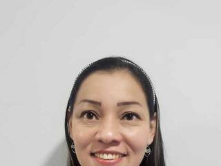 Еротичний відеочат KarlyEvans