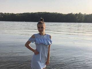 Еротичний відеочат Karolina384