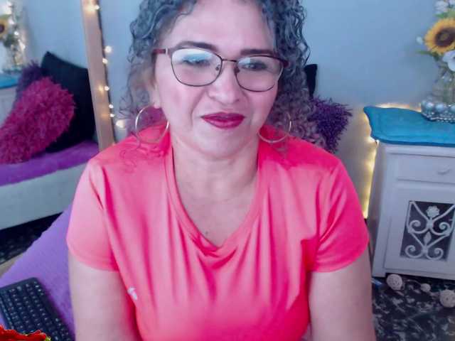 Скріншоти передачі Karoline-roos