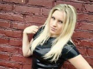 Еротичний відеочат karollinaa