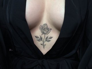 Еротичний відеочат karolynlewy