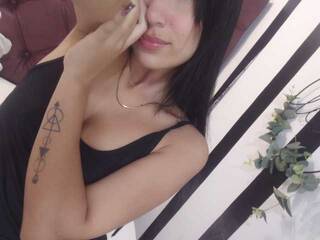 Еротичний відеочат KataleyaMansson