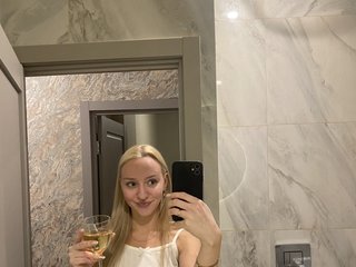 Еротичний відеочат KATE_KISS