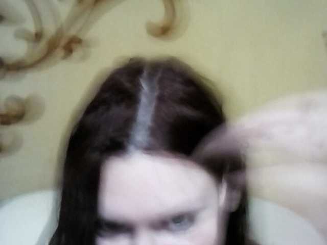 Скріншоти передачі KatieMacAlist