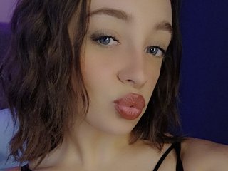 Еротичний відеочат KatieMyer