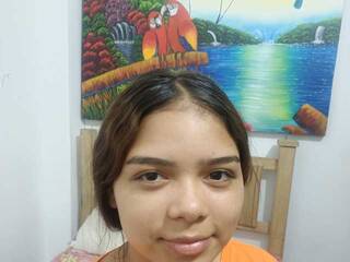 Еротичний відеочат katiuska-3