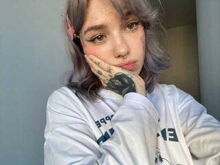 Еротичний відеочат KatrinUwU