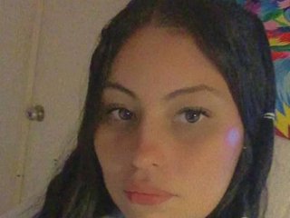 Еротичний відеочат Keira-23