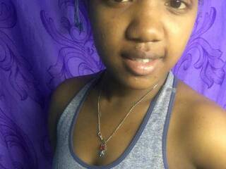 Еротичний відеочат keissy