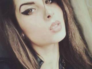 Еротичний відеочат kemla