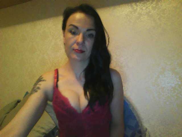 Скріншоти передачі KendallLUXE