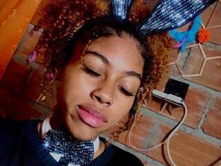 Еротичний відеочат KhloeVega