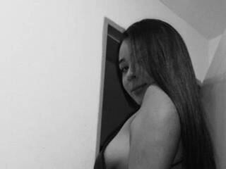 Еротичний відеочат kimstonee