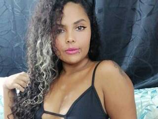 Еротичний відеочат Kinari-