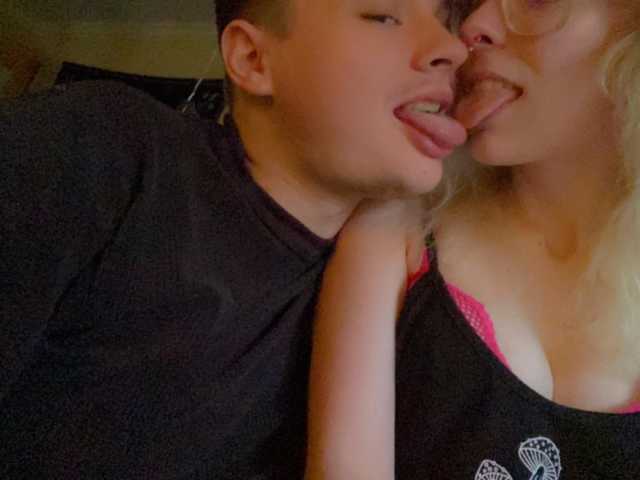 Фото профілю kinkycouple420